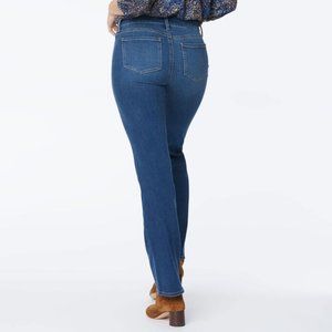 NYDJ NWT sz12 Marilyn lift tuck straight leg Jeans